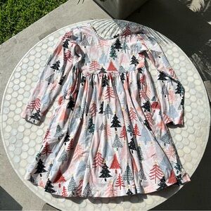 Hanna Andersson Girls Holiday Printed Tree Dress with Pockets